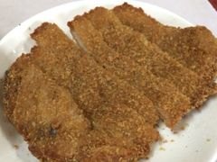炸猪排-潘国仙耳光馄饨(黄家阙路店)