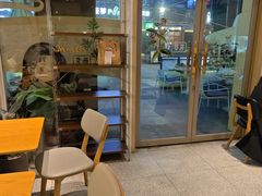 -必胜客(WOW昙华林店)
