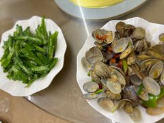 -忆海南海鲜(椰风巷第一市场店)