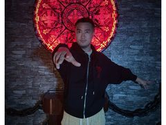 -Y&Y创意真人密室逃脱馆(人民广场步行街店)