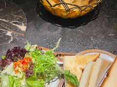 -泰傳奇