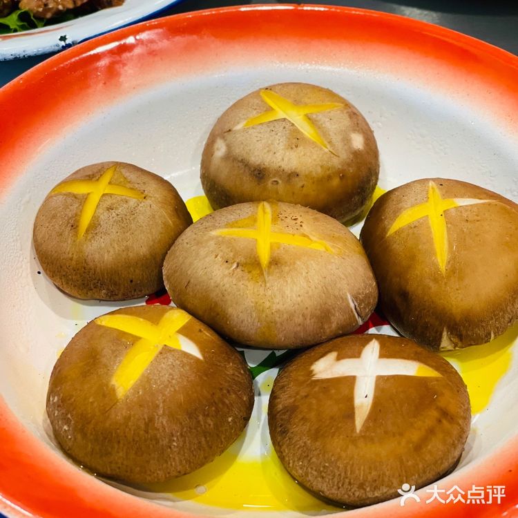 回忆杀超怀旧风~永安里地摊烤肉~边吃边玩边回忆！