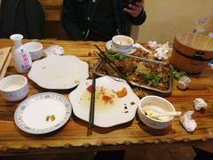 -小锅巴纳西餐厅