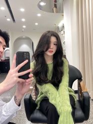 -SWANK SALON