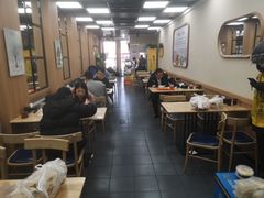 大堂-筋饼豆腐脑一绝