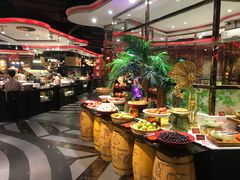 自助取餐区-四海一家自助餐(益田假日广场店)