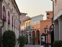 -佛罗伦萨小镇广佛名品奥特莱斯(疏港路店)