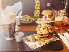 -FAT COW(虹梅路店)