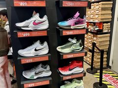 -NIKE上海青浦优选体验店