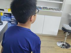 -美空眼镜·星趣控·新乐学·控优点合作店(周浦万达店)