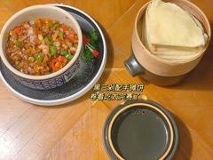 -雀舞云南菜(天津天河城购物中心店)