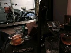 -Hideout Hookah Lounge·隐觅地