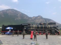 -百里峡七彩艺术小镇