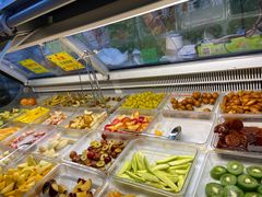 自助取餐区-老炳·七丛松甘草水果