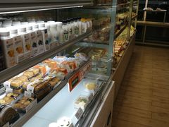 面包甜点陈列柜-沁园(新沙正街店)