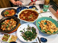 -荟廷·晶萃(陆家嘴尚悦湾店)