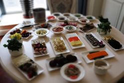 -菁幼月子会所(儿童医院店)