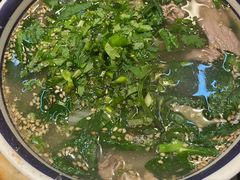 -云阿蛮云南生烫牛肉米线(奉贤路店)