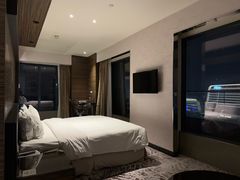 -上海虹桥西郊假日酒店