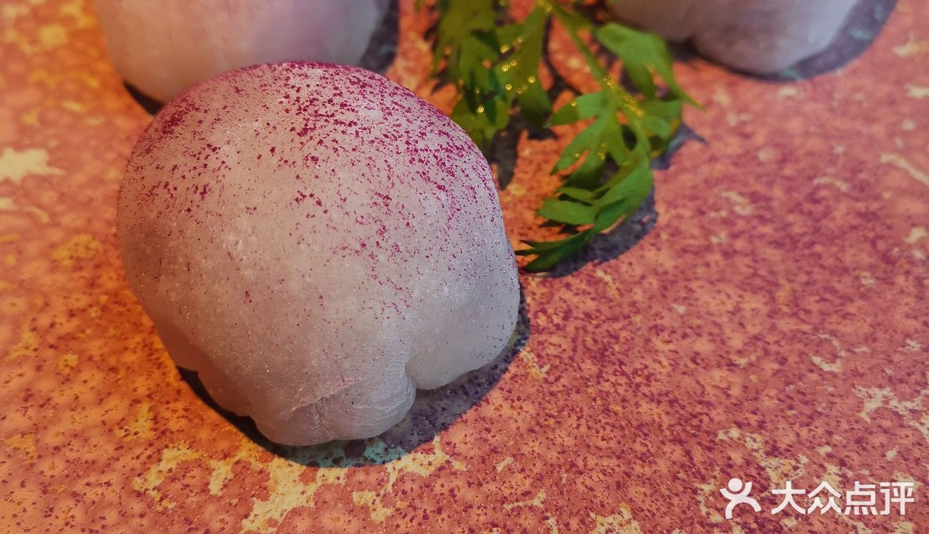 开心。餐厅主色调蒂芙尼蓝好美，环境满分！