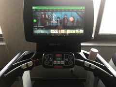 -迈劲健身专业私教(朝青汇店)