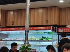 -哈尔滨小酒馆·鲜肉现穿自助烧烤(康新花园店)