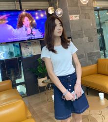 -FRIDAY星期五专业美发沙龙