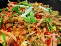 酸辣猪天堂-山间农家