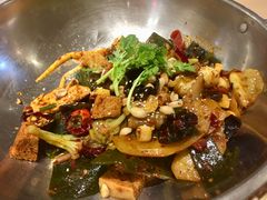 -拿渡麻辣香锅(世茂广场·工三店)
