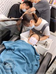 -PE SALON 