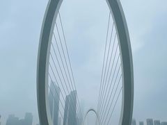 -南京眼步行桥