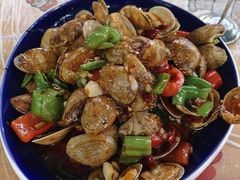 -老街烧烤大排档·地道湖北菜·龙虾馆(汉口火车站店)