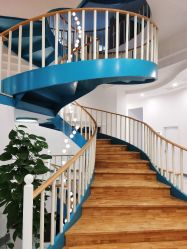 -新蝶变皮肤管理中心