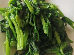 清炒豌豆尖-辣婆婆(航天桥店)