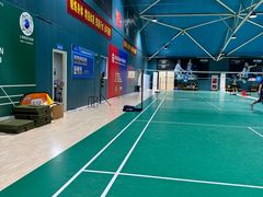 -佰德观岚记羽毛球馆