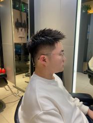 -不迫先生专业男士剪发