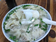 -胖子馄饨坊