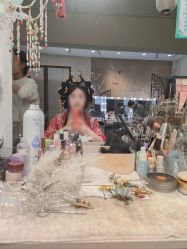 -一揽芳华汉服旗袍体验馆(拙政园店)