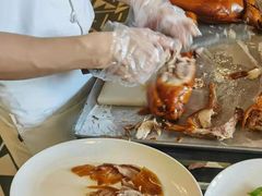 -贝勒爷·酥不腻烤鸭