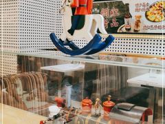 -潮庭港式茶餐厅·熊仔奶茶(同济广场店)