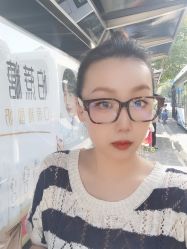 -手牵手美甲