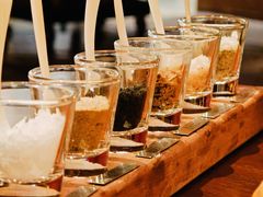 -恰餐厅及酒吧 CHAR Bar & Grill (北京丽都皇冠假日店)