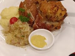 -申德勒加油站西餐厅Schindlers Tankstelle(上海外滩店)