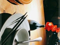 -蜜桃餐厅·伴山(湖滨商业街店)