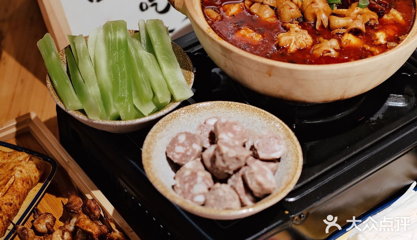 南宁也有敲好吃的肥肠鸡啦/人均才50r‼️