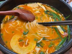 -银米·云南传统过桥米线(双廊黑金冠店)