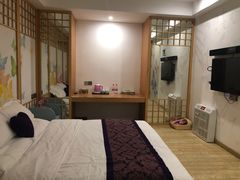 -天使恋人情侣主题酒店(深圳罗湖万象城店)