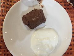 巧克力慕斯，希腊酸奶-So Lounge索兰至餐厅(蓝色港湾店)