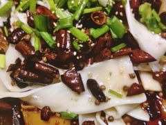 -晓彭肥肠鸡·泡椒鸡火锅(水木天地店)