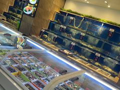 -马路边上·小海鲜烧烤(八一路店)